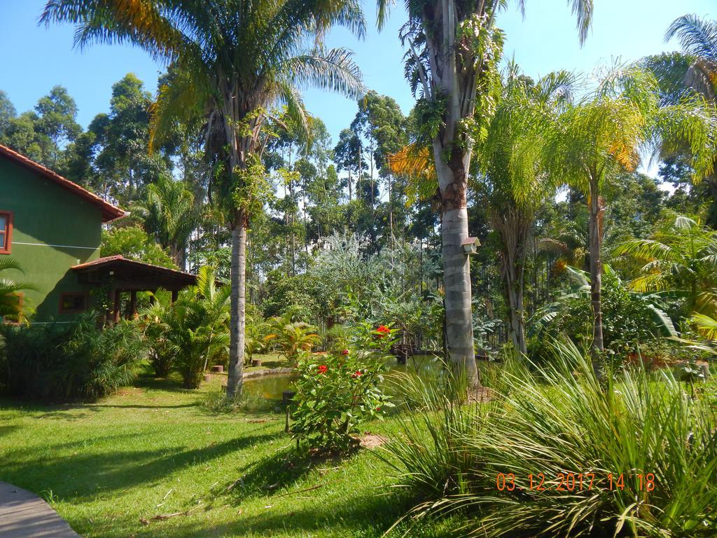 Pousada Recanto Indaia Hotel Tornos do Pinto Buitenkant foto